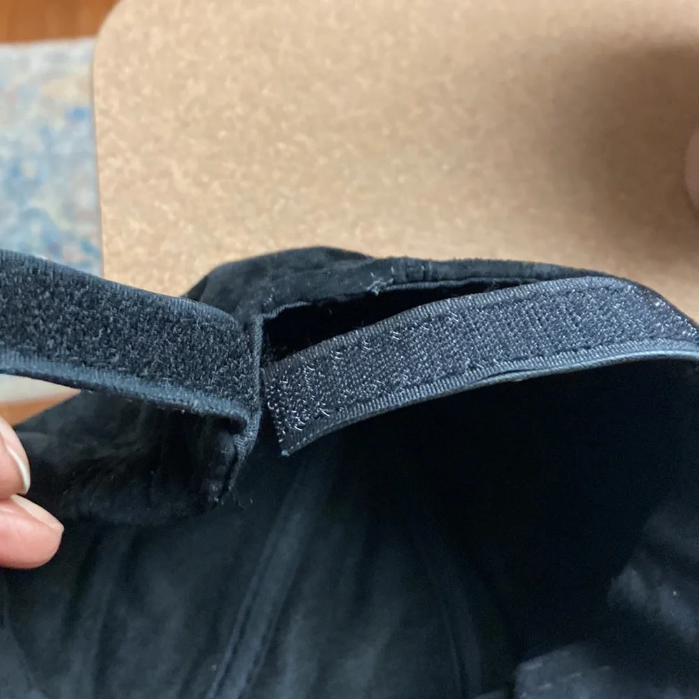 Mumcus Leather Baseball Cap - Picture 11 of 11
